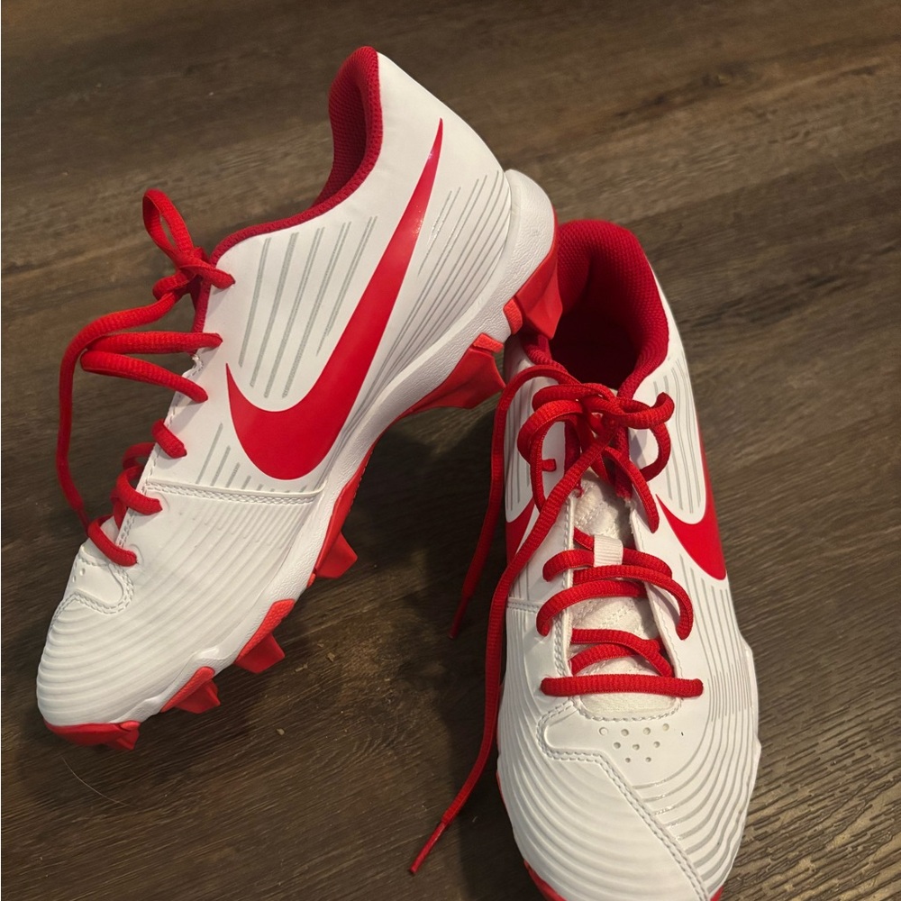 Nike Red and White Sneakers with Breathable Mesh and Red Swoosh